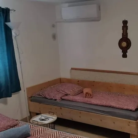 Apartament Nagyi Vendeghaz *